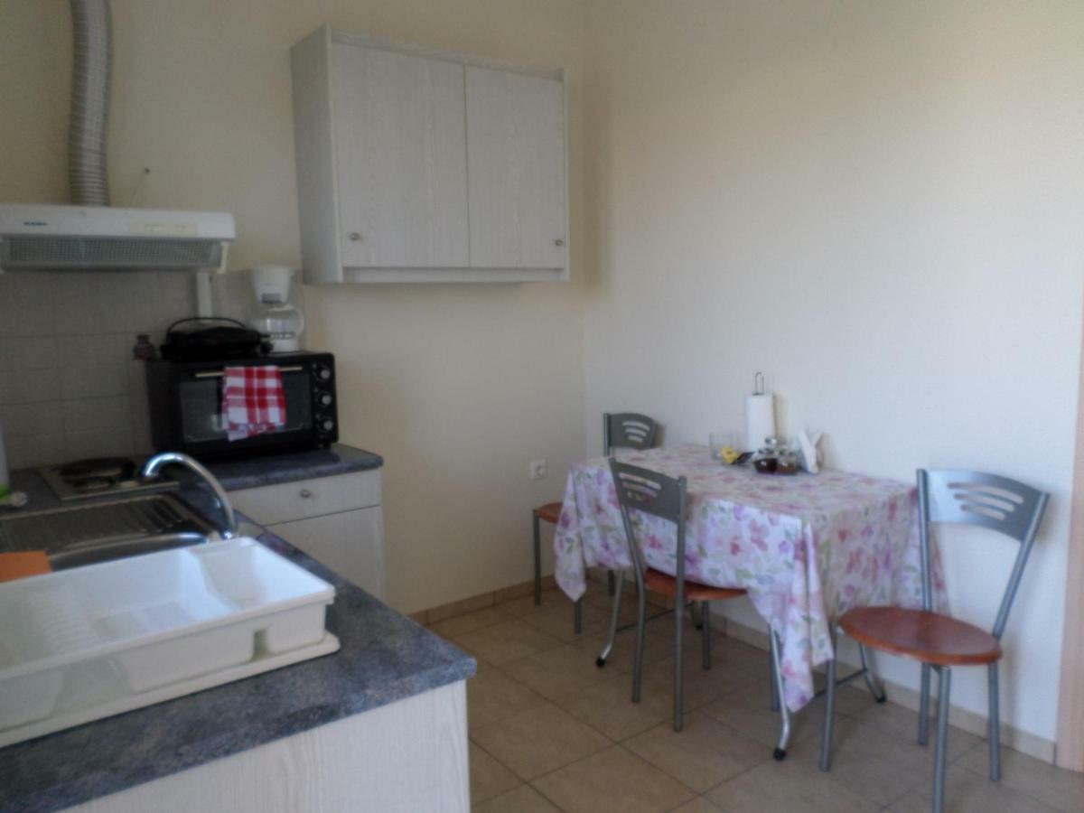 Asfodelos Apartment Hotel เคโควาโตส ภายนอก รูปภาพ