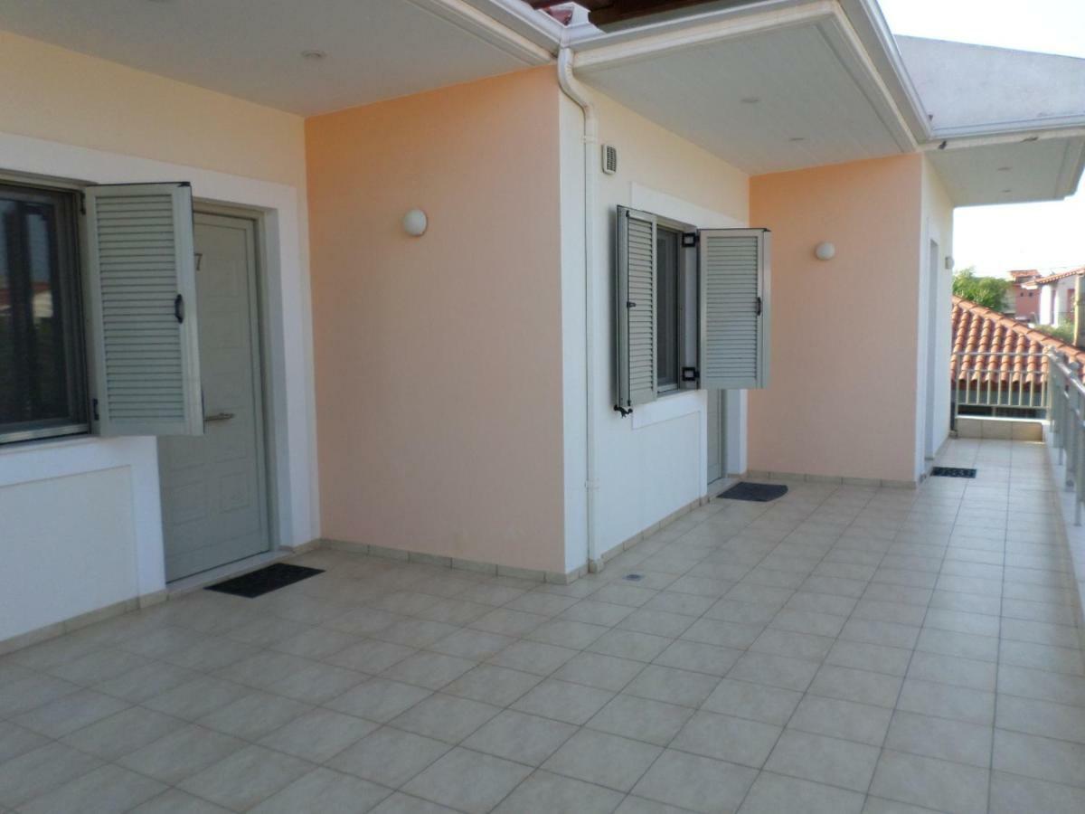Asfodelos Apartment Hotel เคโควาโตส ภายนอก รูปภาพ